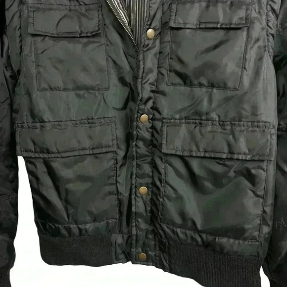 Sarin Black Bomber Jacket; Hideaway Hood & Detachable Arms | Size Medium - Picture 5 of 7